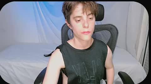 Yuyu online show from 01/09/25, 02:01