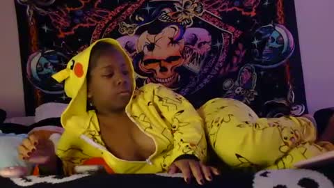 Snapshot of yveshawty chatting on 12/14/24, 08:56 yveshawty online show from 12/14/24, 08:56