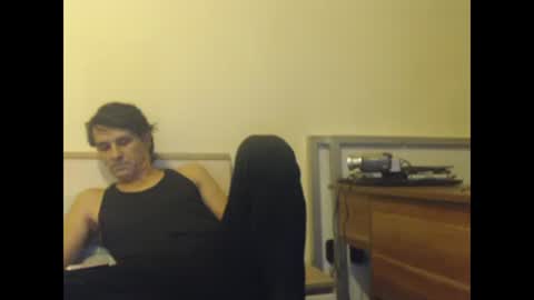 yvesstorm5 online show from 01/26/25, 06:37