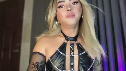 Miss Cali online show from 03/03/25, 06:33