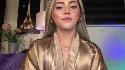 Miss Cali online show from 10/08/25, 07:22