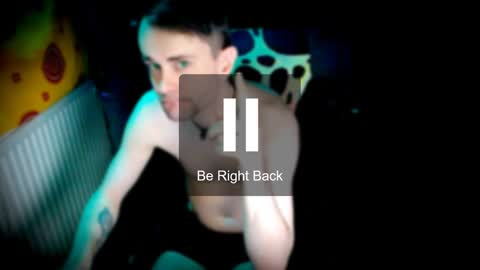 Snapshot of yyscript chatting on 12/08/24, 10:14 online show from 12/08/24, 10:14