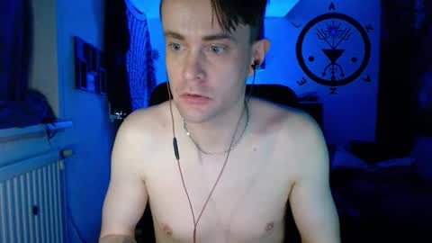 Snapshot of yyscript chatting on 03/08/26, 02:37 online show from 03/08/26, 02:37