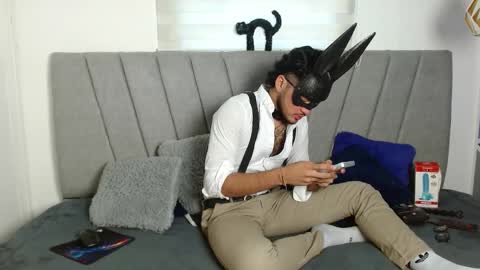 Zack  online show from 11/22/25, 09:36