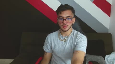 Zack  online show from 11/24/25, 11:37