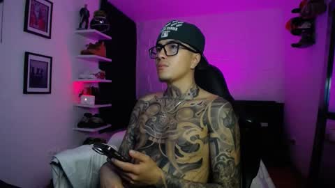 zac_muller1 online show from 01/13/26, 01:22