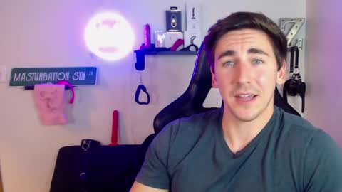 Zach Rhyder online show from 12/05/24, 02:42