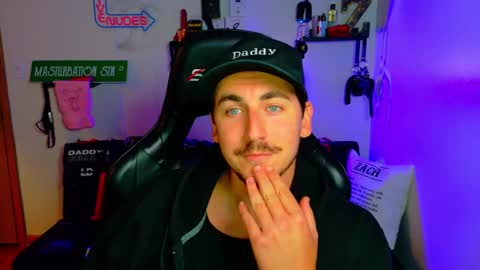 Zach Rhyder online show from 10/20/25, 01:50