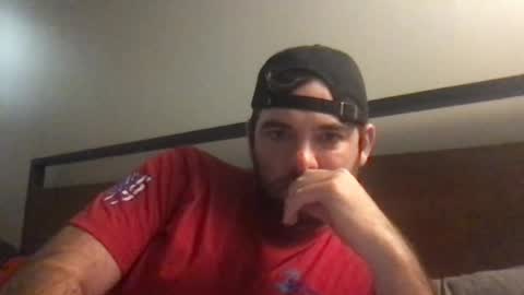 Snapshot of zachbromine chatting on 05/13/26, 04:54 First time online show from 05/13/26, 04:54