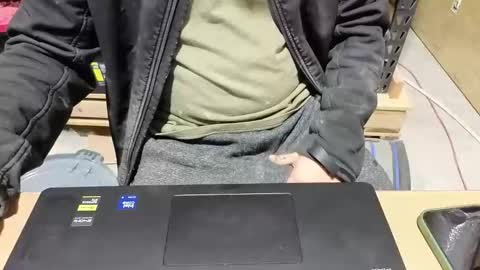 zachf420 online show from 11/03/25, 12:39