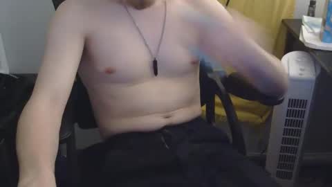Snapshot of zachmcw25 chatting on 03/27/26, 03:45 zachmcw25 online show from 03/27/26, 03:45