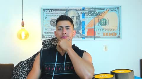 zachpri20 online show from 01/17/25, 09:06