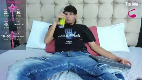 Snapshot of zack23__ chatting on 07/12/26, 03:19 zack23__ online show from 07/12/26, 03:19