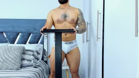 Snapshot of zack_froone chatting on 02/24/26, 01:31 Richard online show from 02/24/26, 01:31