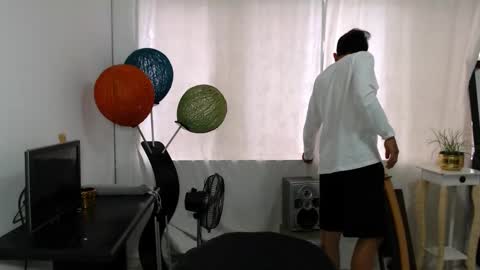 Zack King online show from 12/26/24, 11:54