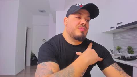 Zack online show from 02/05/25, 01:47