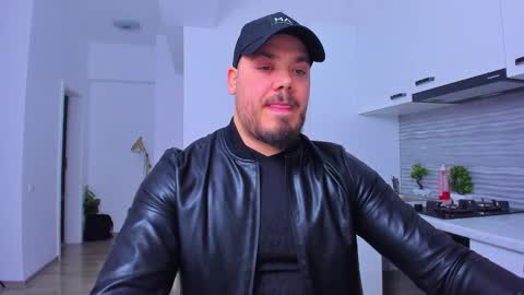 Zack online show from 02/09/25, 02:17