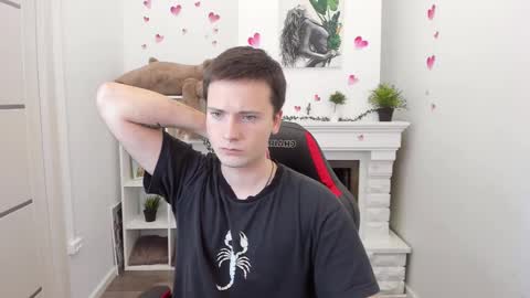 Snapshot of zackhandsome chatting on 02/12/25, 12:33 Zack online show from 02/12/25, 12:33