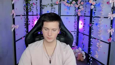 Snapshot of zackhandsome chatting on 02/13/25, 04:28 Zack online show from 02/13/25, 04:28