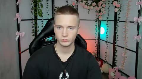 Snapshot of zackhandsome chatting on 02/26/25, 06:43 Zack online show from 02/26/25, 06:43