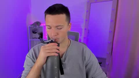 Snapshot of zackhandsome chatting on 09/23/25, 06:27 Zack online show from 09/23/25, 06:27