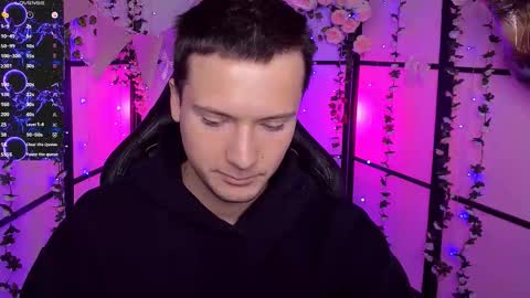 Snapshot of zackhandsome chatting on 10/09/25, 06:33 Zack online show from 10/09/25, 06:33