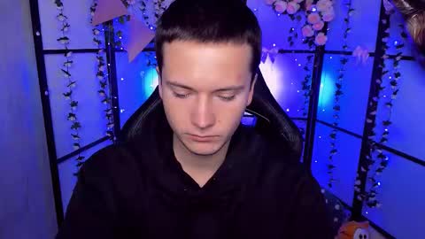 Snapshot of zackhandsome chatting on 10/14/25, 06:03 Zack online show from 10/14/25, 06:03