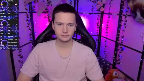 Snapshot of zackhandsome chatting on 10/16/25, 06:03 Zack online show from 10/16/25, 06:03