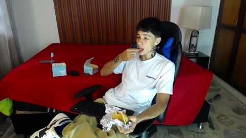 zack online show from 12/28/24, 05:03