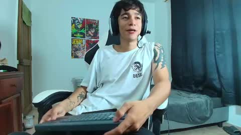 zack online show from 02/12/25, 07:23