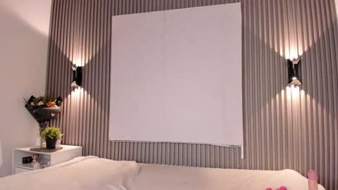 zafira online show from 11/28/25, 03:47