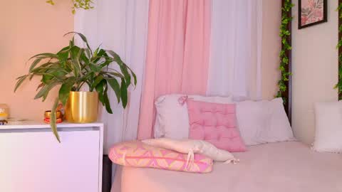   online show from 04/21/26, 01:42