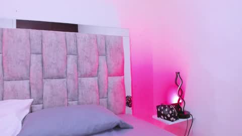 zafira online show from 02/18/26, 07:54