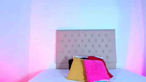 Zafiro Brown online show from 11/02/25, 11:56