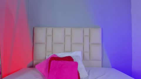 Zafiro Brown online show from 02/06/26, 12:08