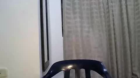 Zafiro online show from 04/24/26, 05:26