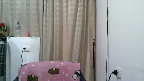 Snapshot of zafiro_rubi chatting on 06/30/26, 12:28 Zafiro online show from 06/30/26, 12:28