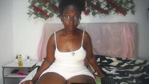 Snapshot of zahhysims chatting on 01/08/25, 06:20 zahhy online show from 01/08/25, 06:20