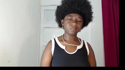 Snapshot of zahhysims chatting on 01/30/25, 10:40 zahhy online show from 01/30/25, 10:40