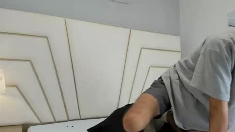 zahir_ashar online show from 10/15/25, 11:10