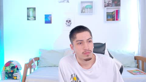 Snapshot of zahir_raw chatting on 04/03/26, 03:21 Zahir Raw online show from 04/03/26, 03:21