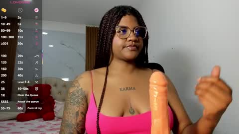 zahra_rose online show from 04/01/26, 09:34