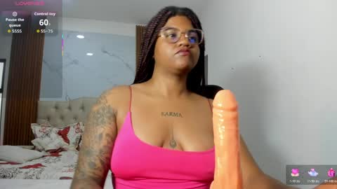 zahra_rose online show from 04/06/26, 08:54