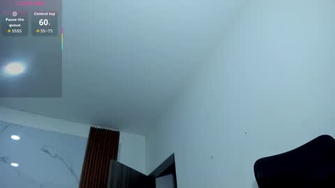 Snapshot of zahra_rose chatting on 04/20/26, 11:46 zahra_rose online show from 04/20/26, 11:46