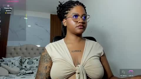 Snapshot of zahra_rose chatting on 04/21/26, 01:42 zahra_rose online show from 04/21/26, 01:42