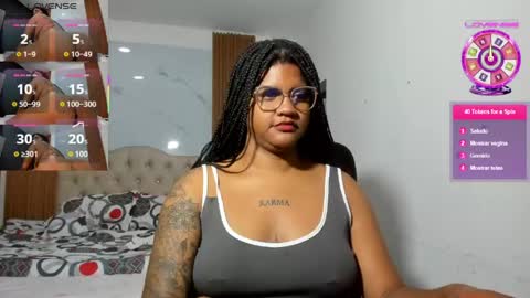 Snapshot of zahra_rose chatting on 06/10/26, 10:25 zahra_rose online show from 06/10/26, 10:25