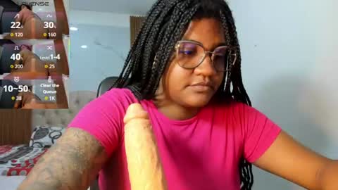 Snapshot of zahra_rose chatting on 06/22/26, 09:12 zahra_rose online show from 06/22/26, 09:12
