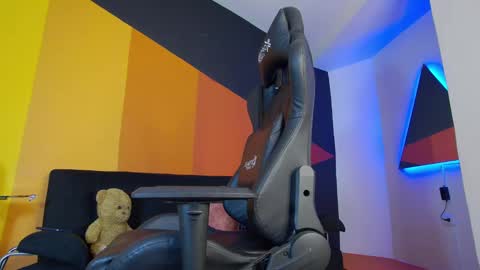 Zaid Mendoza online show from 02/17/25, 12:16