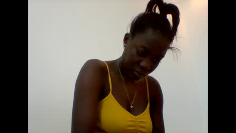 zainxxxx online show from 02/15/26, 06:43