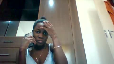 Snapshot of zainxxxx chatting on 05/12/26, 09:28 zainxxxx online show from 05/12/26, 09:28
